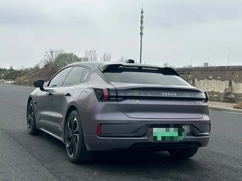 ZEEKR EXTREME KRYPTON 001