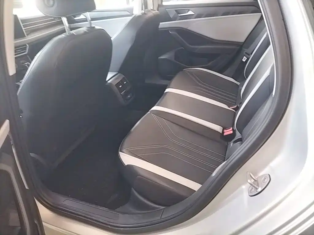 Jetta VA7 — миниатюра 17