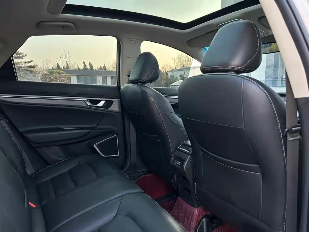 GEELY AUTOMOBILE EMGRAND GS