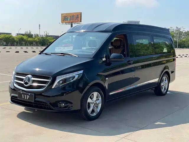MERCEDES-BENZ VITO 2023