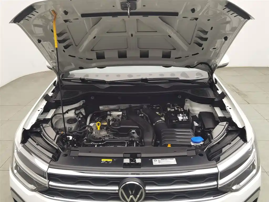 Volkswagen Tharu 2024 300TSI