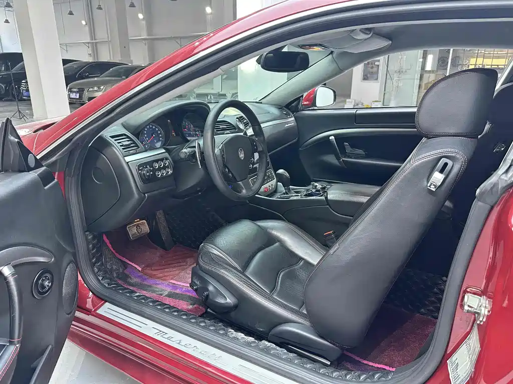 Maserati GranTurismo 2009 4.7L Sport Automatic