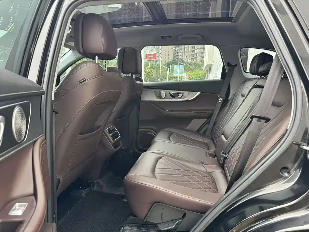 Chery Tiggo 8 PRO — миниатюра 15
