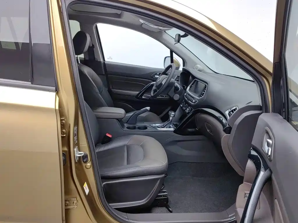 GAC Motor Trumpchi GS4 — миниатюра 23