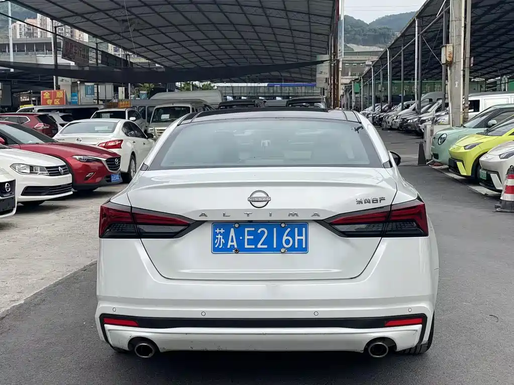 Nissan Teana — миниатюра 5