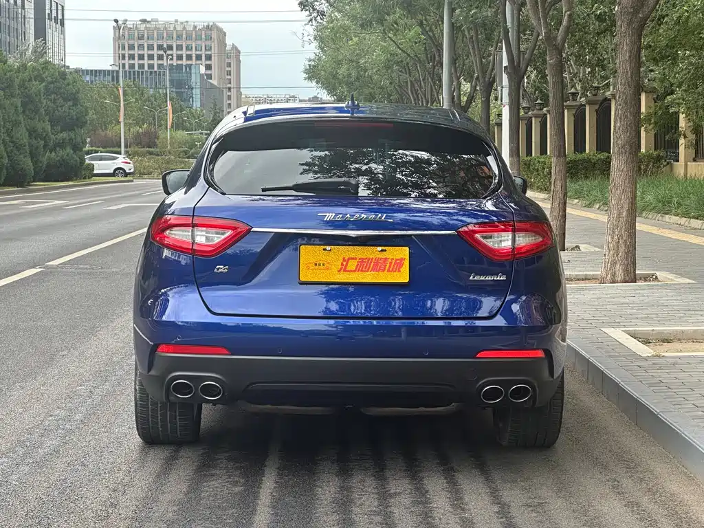 MASERATI LEVANTE