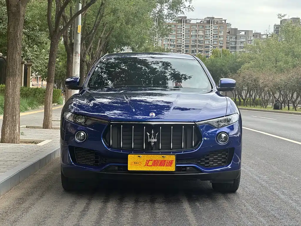 MASERATI LEVANTE