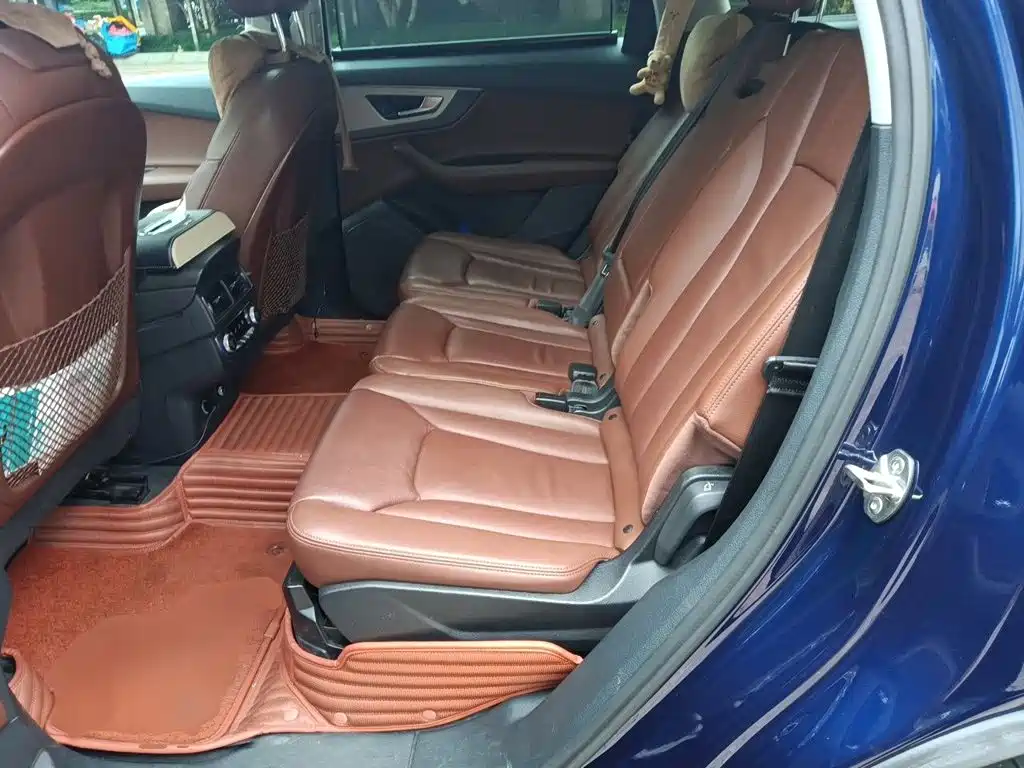 Audi Q7 — миниатюра 15