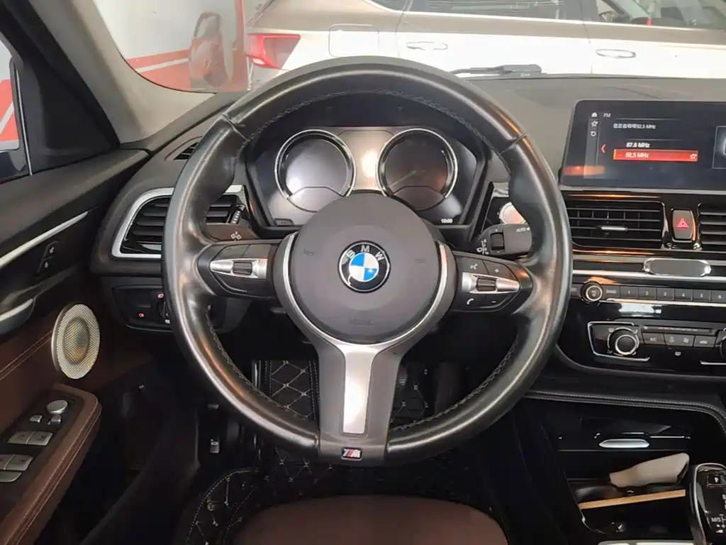 BMW 1 Series — миниатюра 11