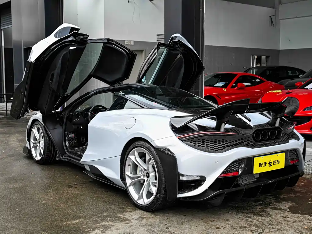 McLaren 720S — миниатюра 3