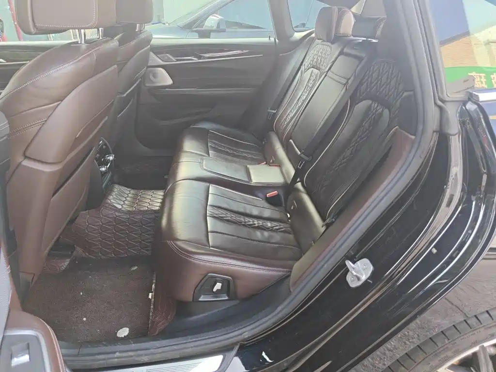 BMW 6 Series GT — миниатюра 18