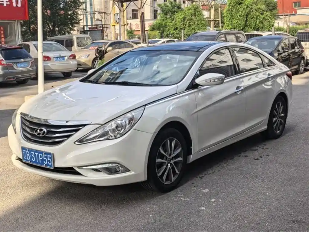 Купить Hyundai Sonata
