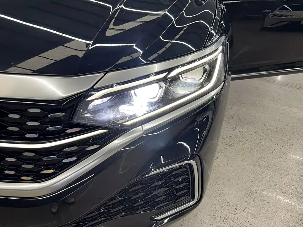Volkswagen Passat — миниатюра 22