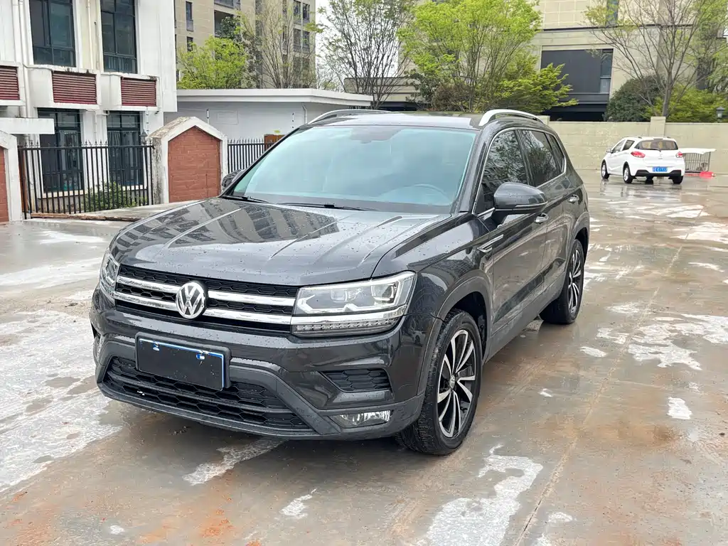 Volkswagen Tharu 2019