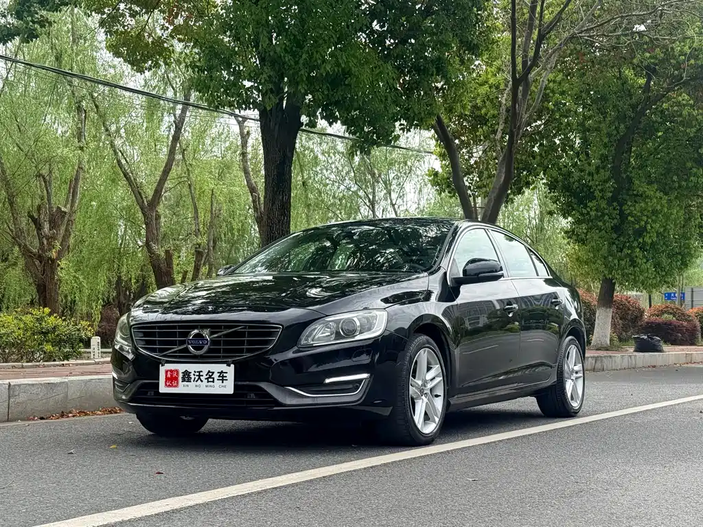 Volvo S60 2015