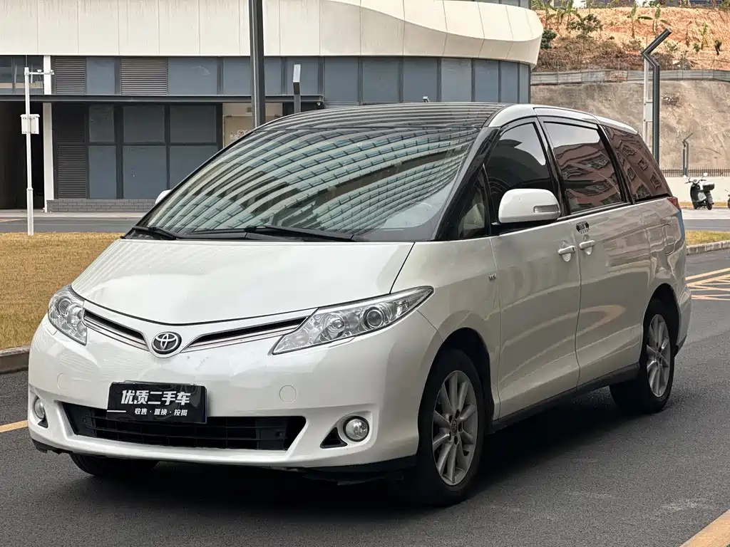 Toyota Previa 2018