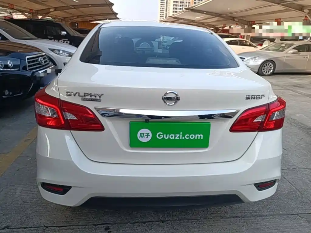 Nissan Sylphy — миниатюра 6