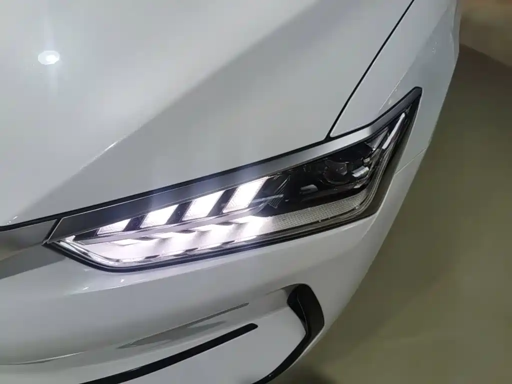 BYD Qin PLUS — миниатюра 24
