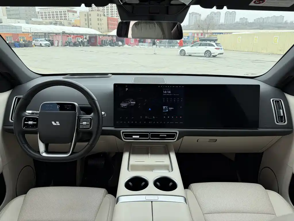Li Auto IDEAL L6