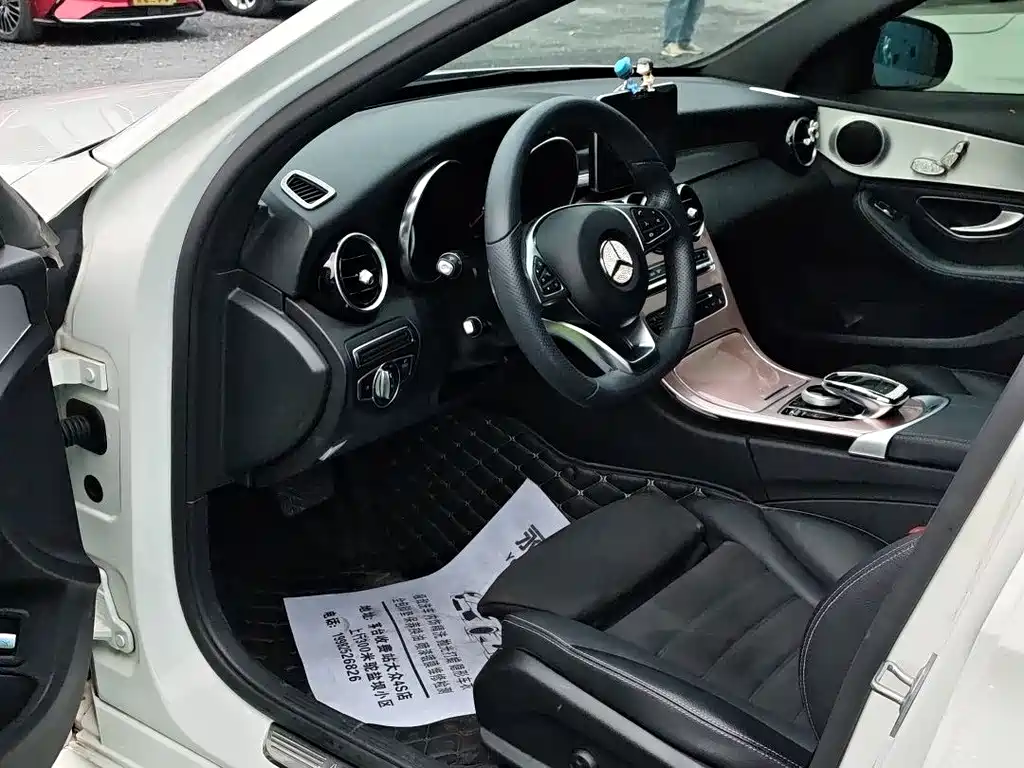 MERCEDES-BENZ C CLASS