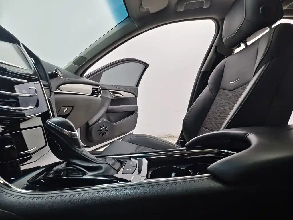 Cadillac ATS-L — миниатюра 12