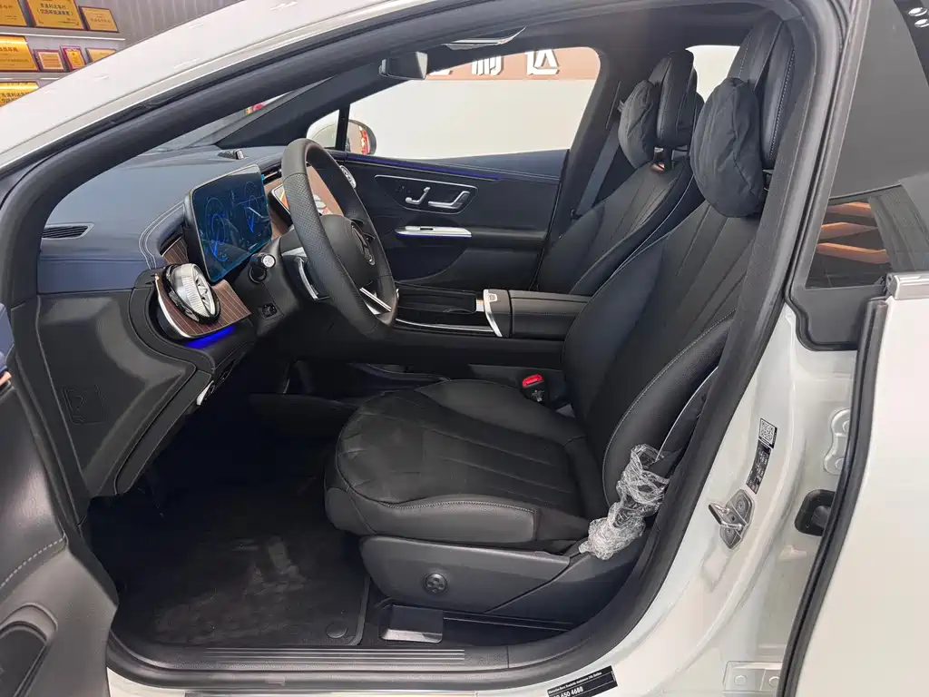 Mercedes-Benz EQE 2025 500 4MATIC