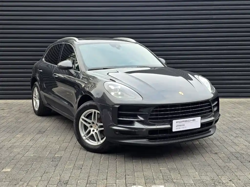Porsche Macan — миниатюра 3