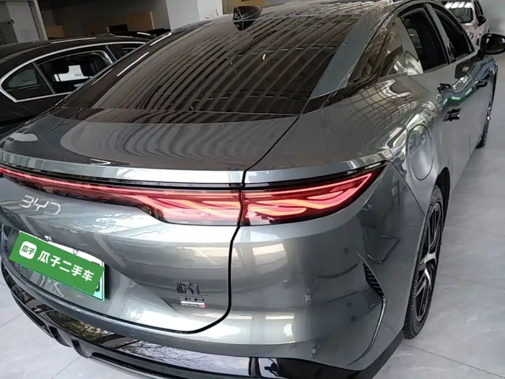 BYD Хань Ли — миниатюра 6