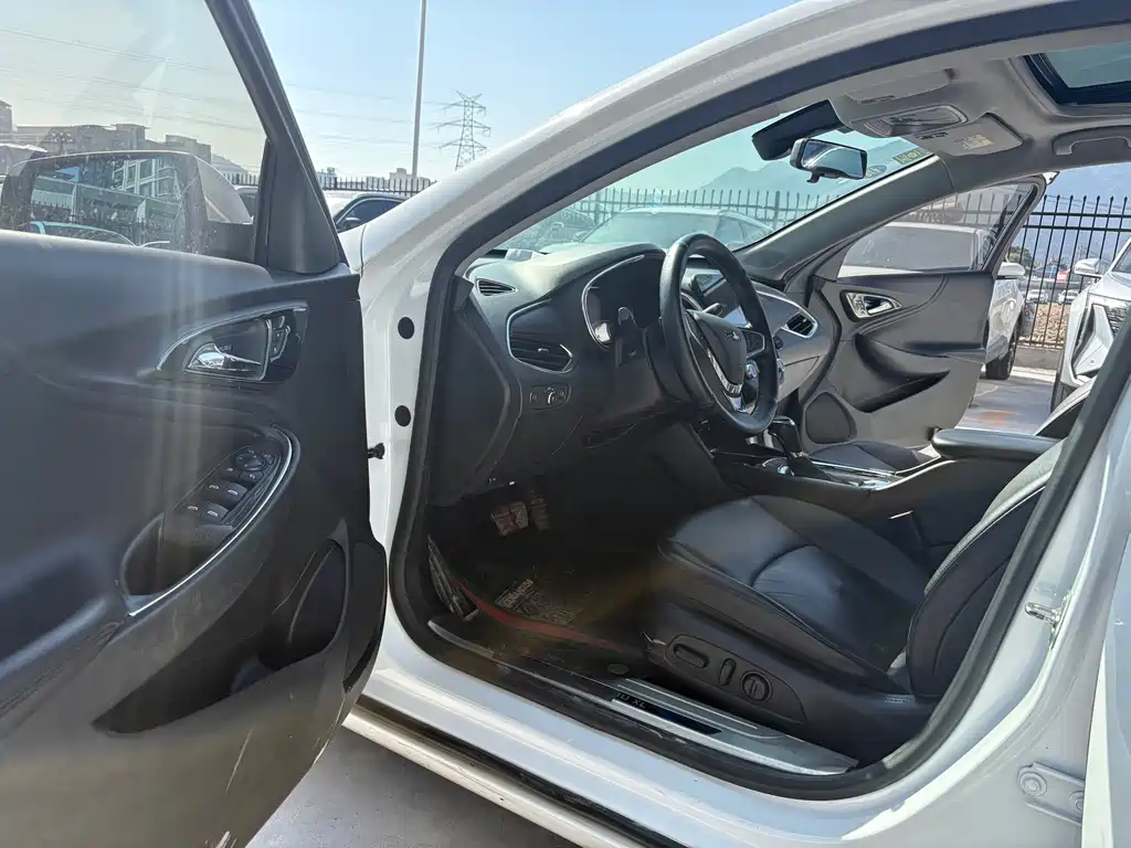 CHEVROLET MAI RUIBAO XL