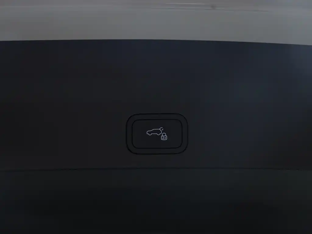 Li Auto Li L6 — миниатюра 11
