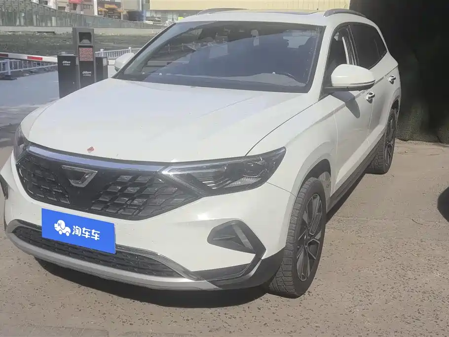Купить Jetta VS5
