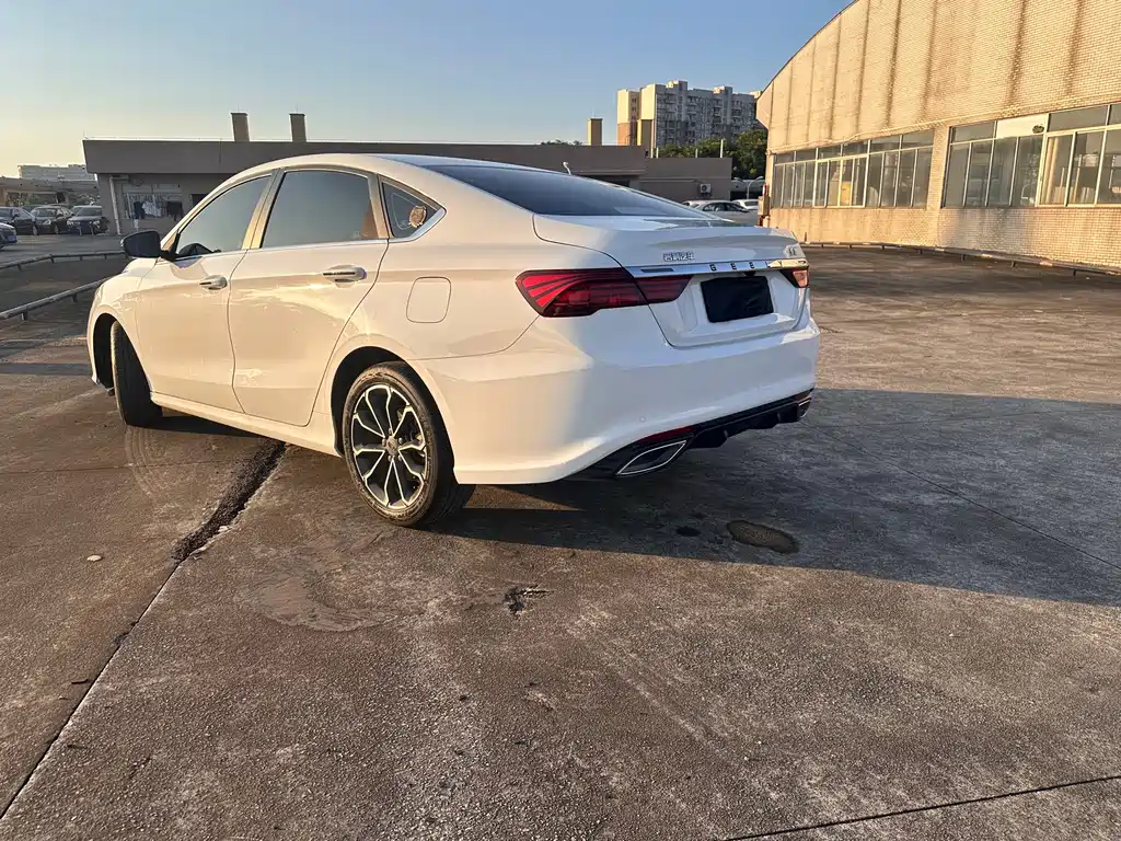 Geely Binrui — миниатюра 16