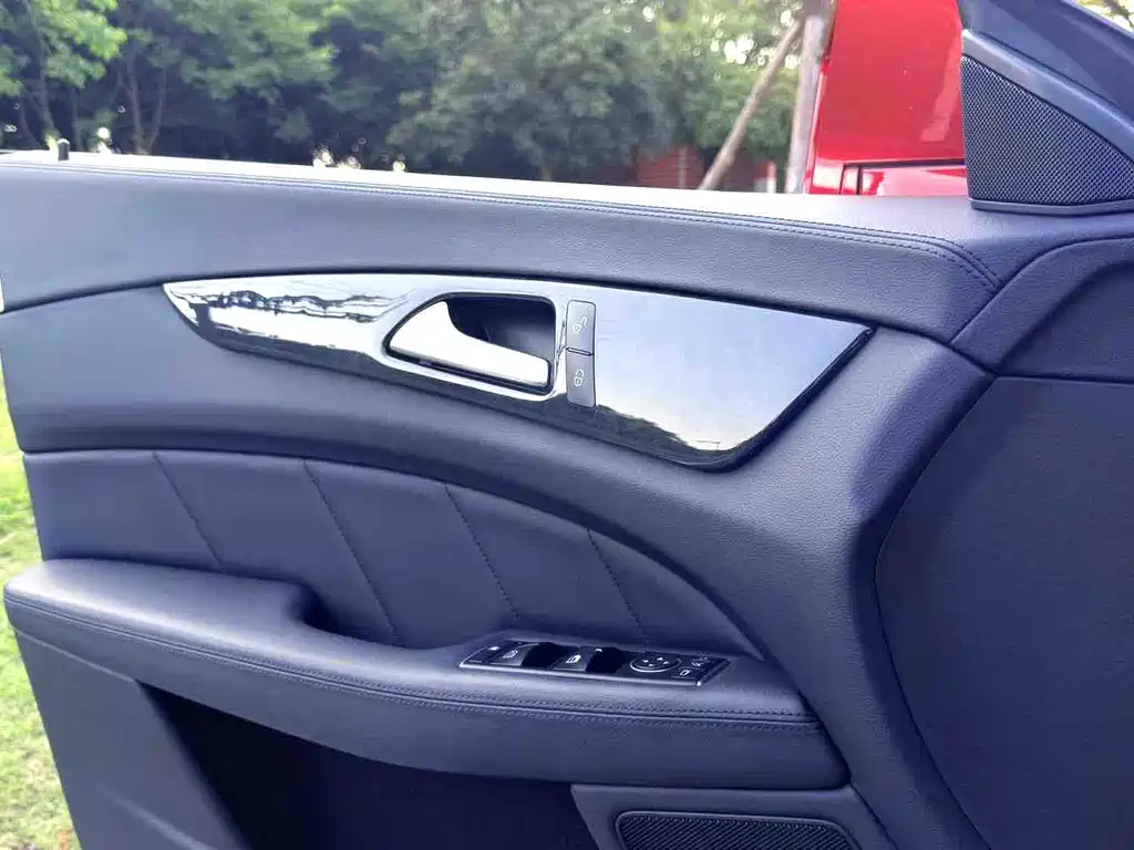Mercedes-Benz CLS — миниатюра 13