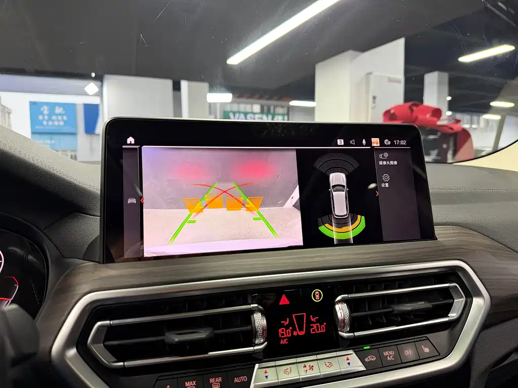 BMW X3 — миниатюра 15