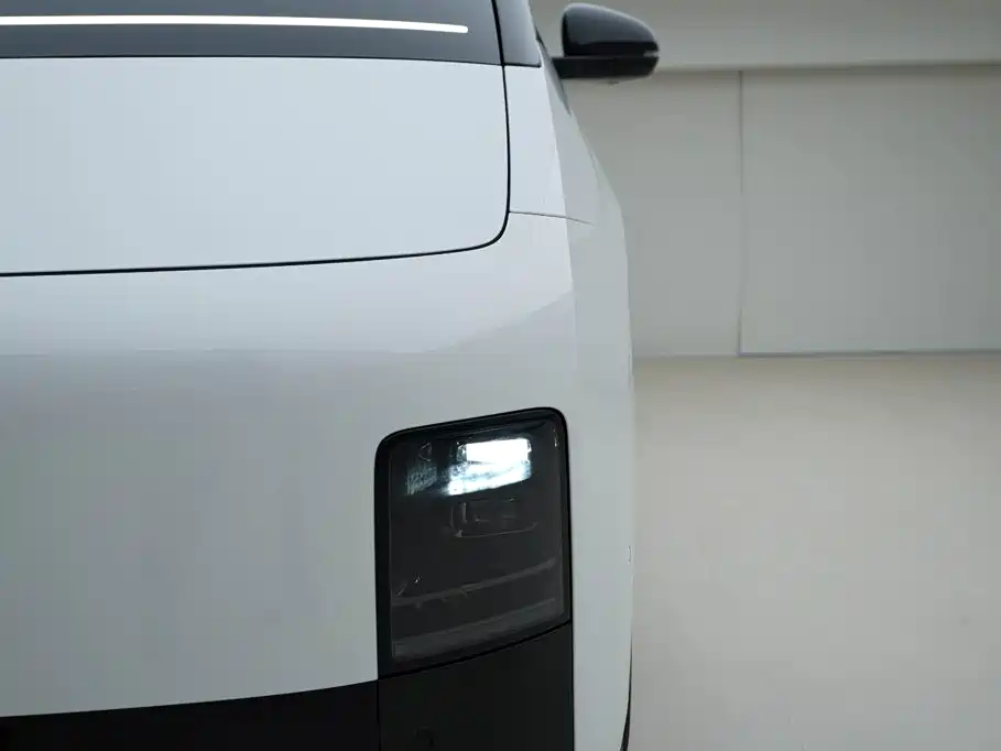 Li Auto Li MEGA — миниатюра 14