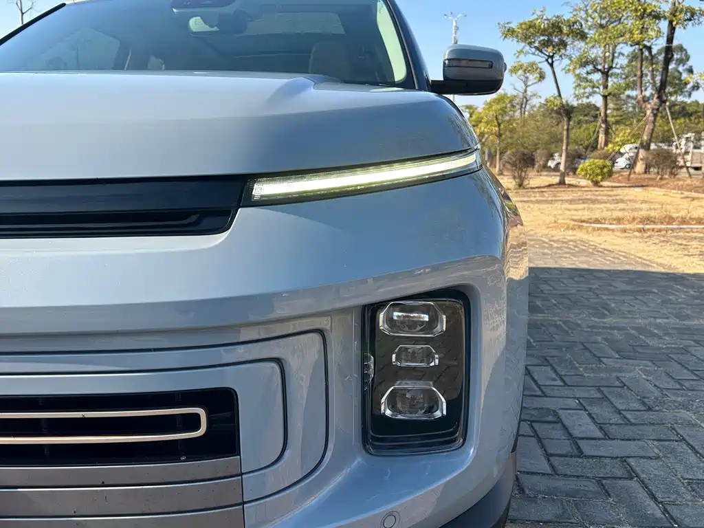 GEELY AUTOMOBILE GEELY ICON