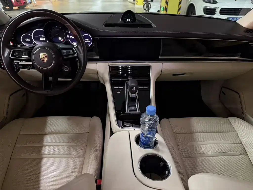 Porsche Panamera — миниатюра 3