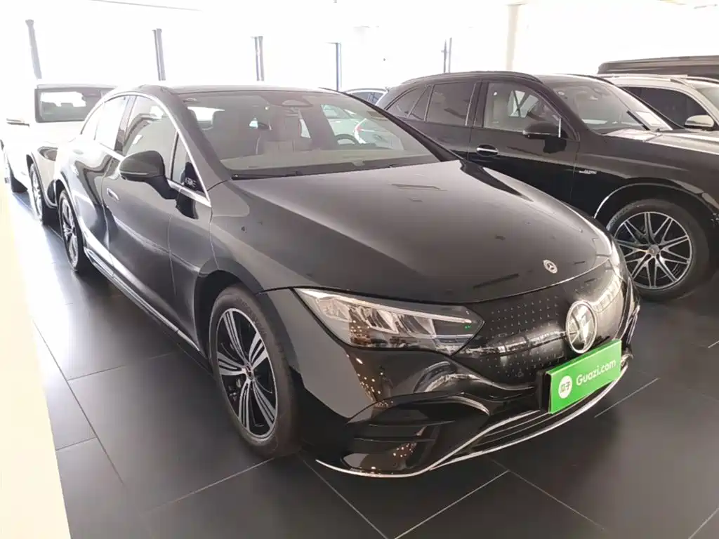 Mercedes-Benz EQE 2025 500 4MATIC
