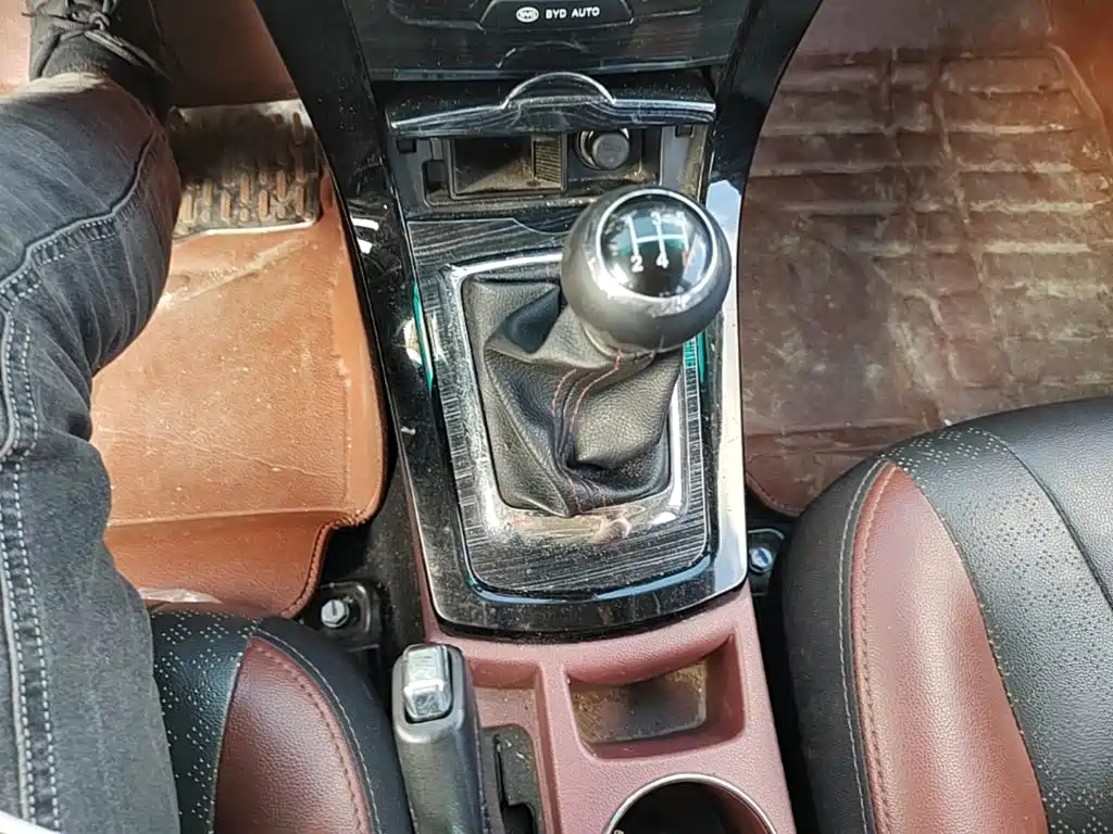 BYD Surui — миниатюра 9
