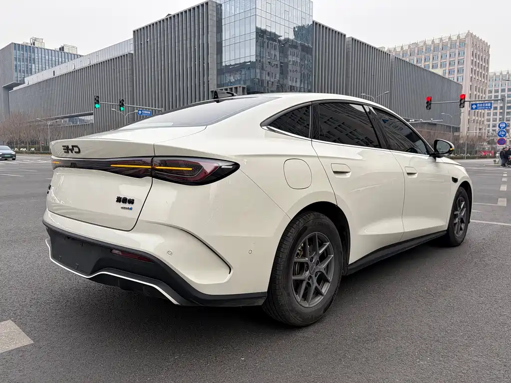 BYD SEAL 06 NEW ENERGY