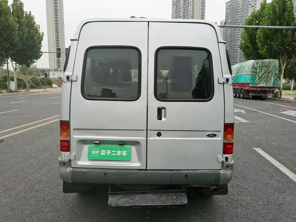 Ford Transit Classic — миниатюра 25