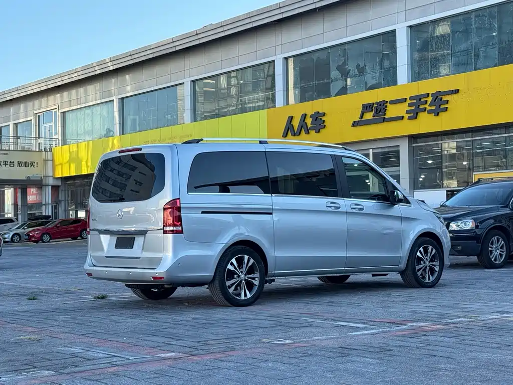 Mercedes-Benz V-Class — миниатюра 5