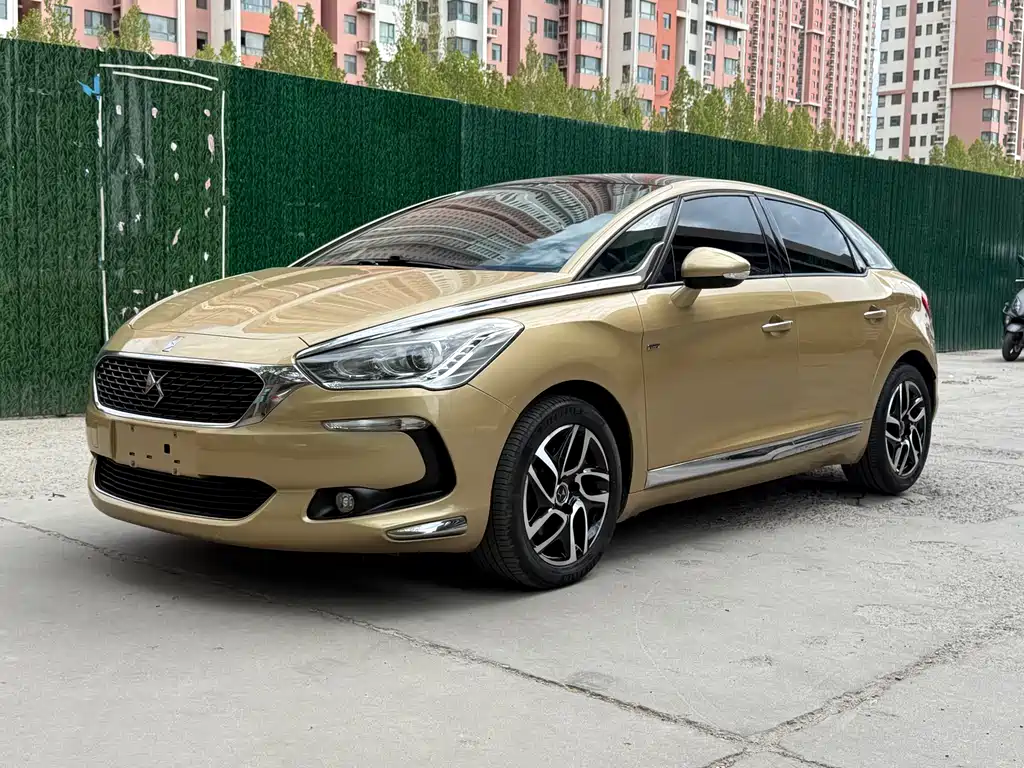 DS DS 5 2016