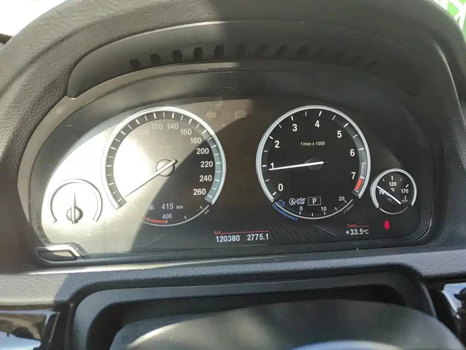 BMW 5 Series GT — миниатюра 14