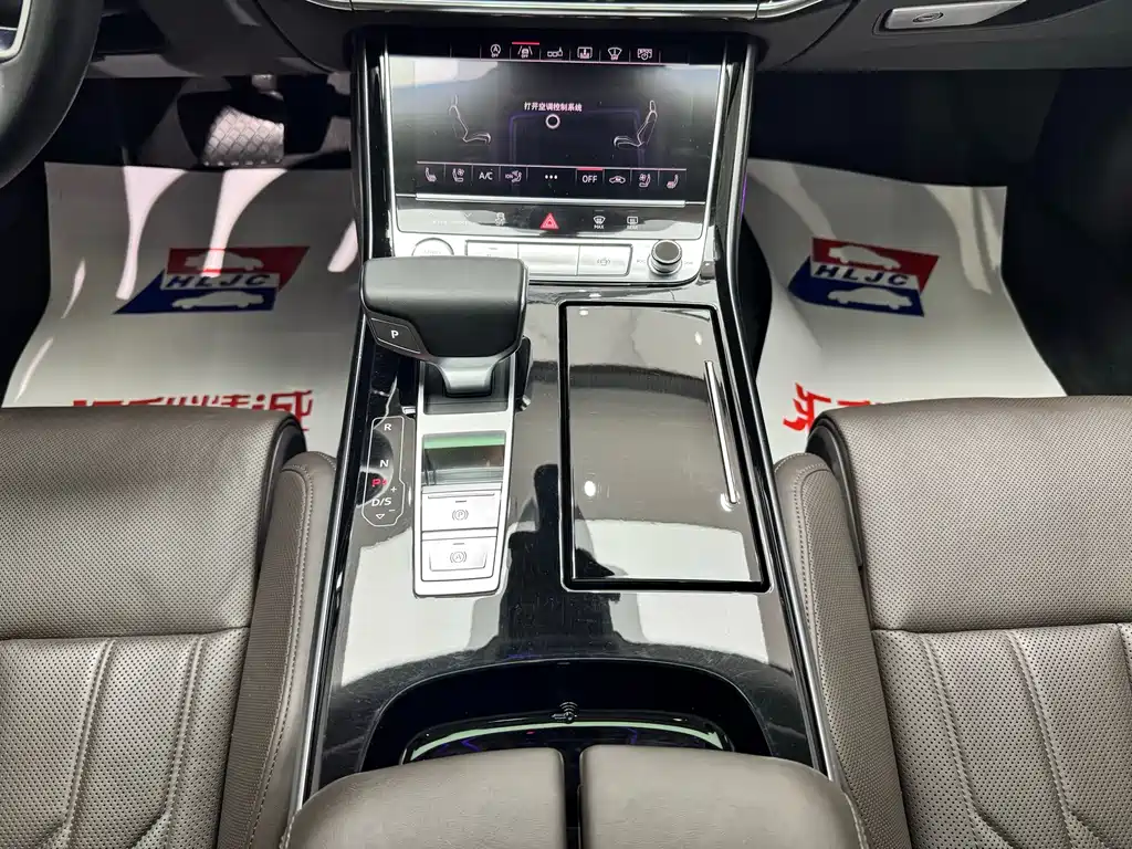 Audi A8 — миниатюра 12