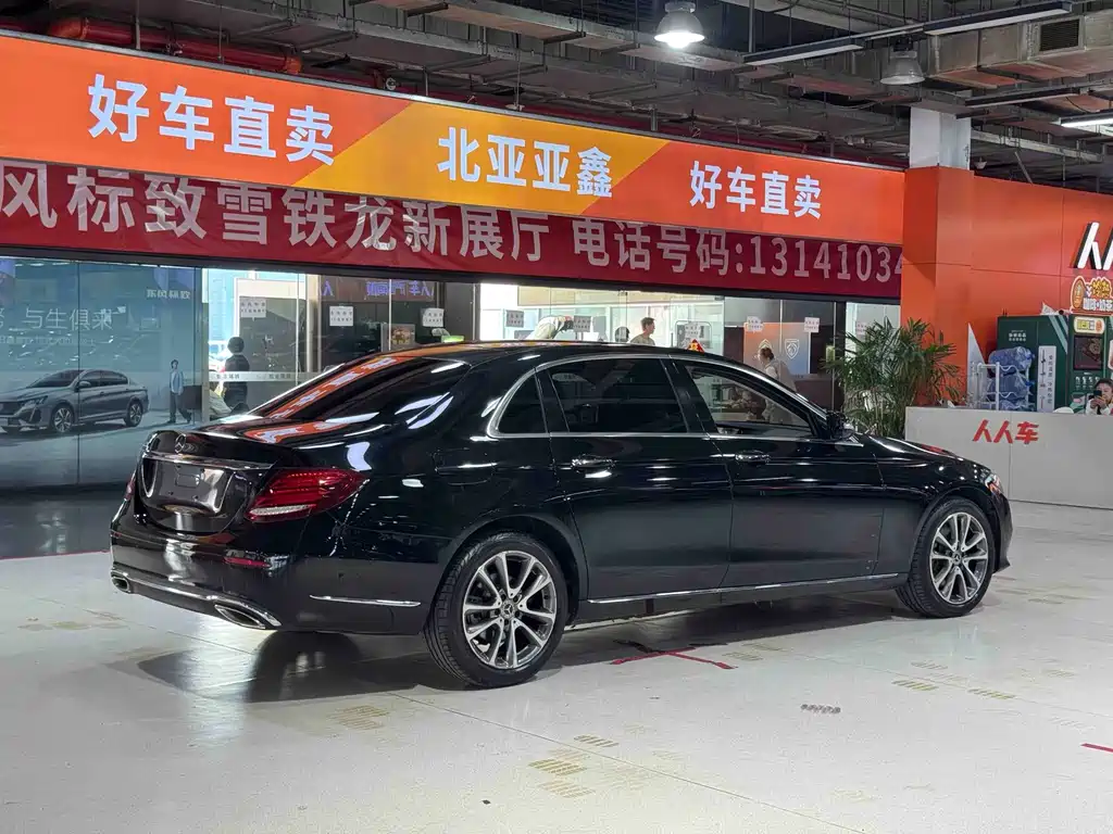 Mercedes-Benz E-Class — миниатюра 5