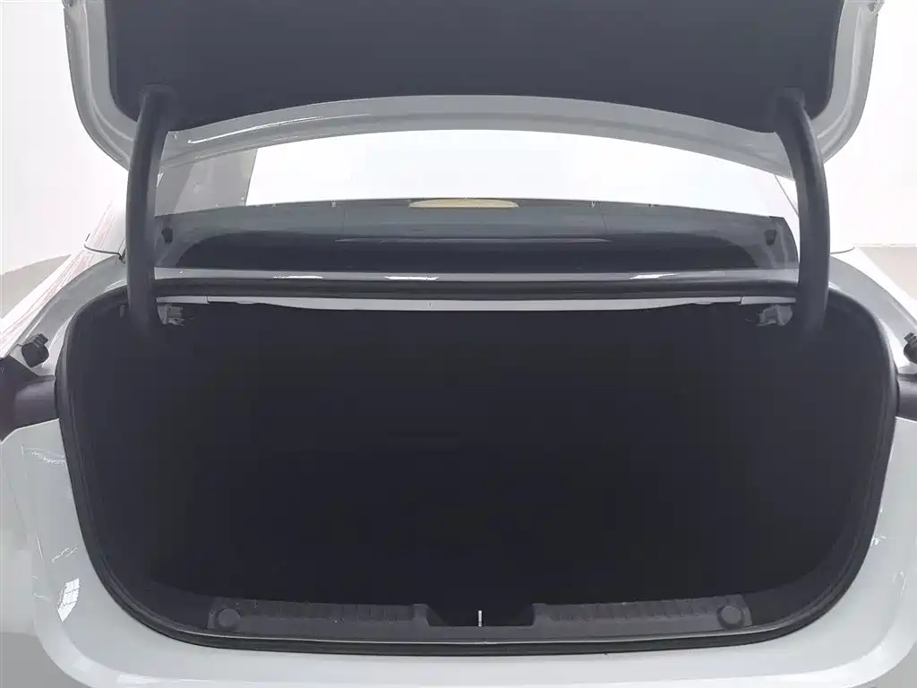 GEELY GALAXY GALAXY L6