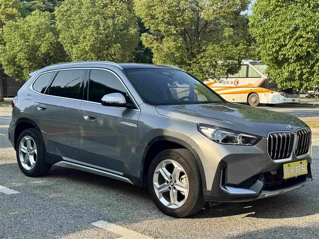 BMW X1 2023 sDrive20Li X