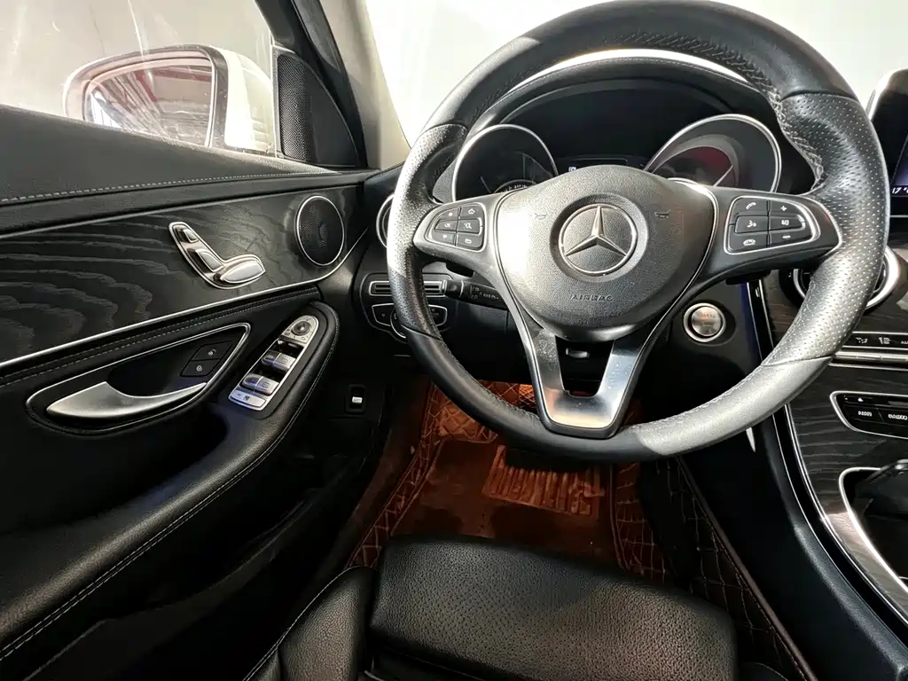 Mercedes-Benz C-Class C 2017 C 180 L Fashion Sport