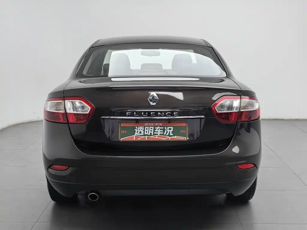 Renault Fluence 2.0L Comfort Edition, фото 4